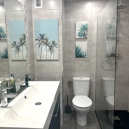 Rentaly Carihuela 公寓